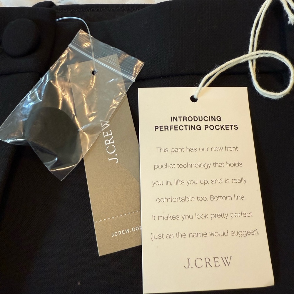 Elegant Black Women's Pants - Picture 8 of 13